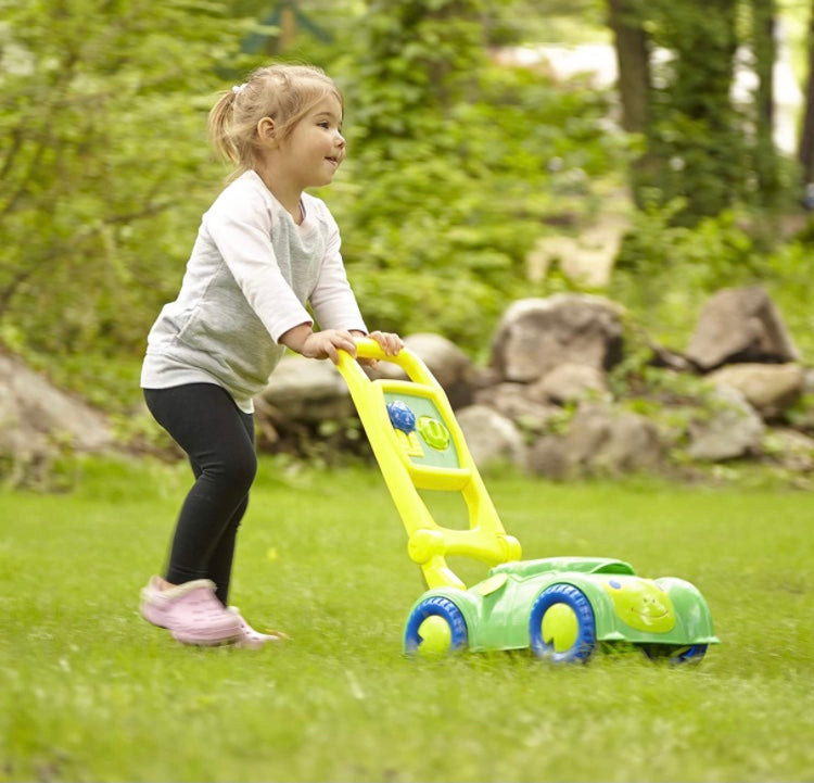 Melissa & Doug Sunny Patch Snappy Turtle Lawn Mower
