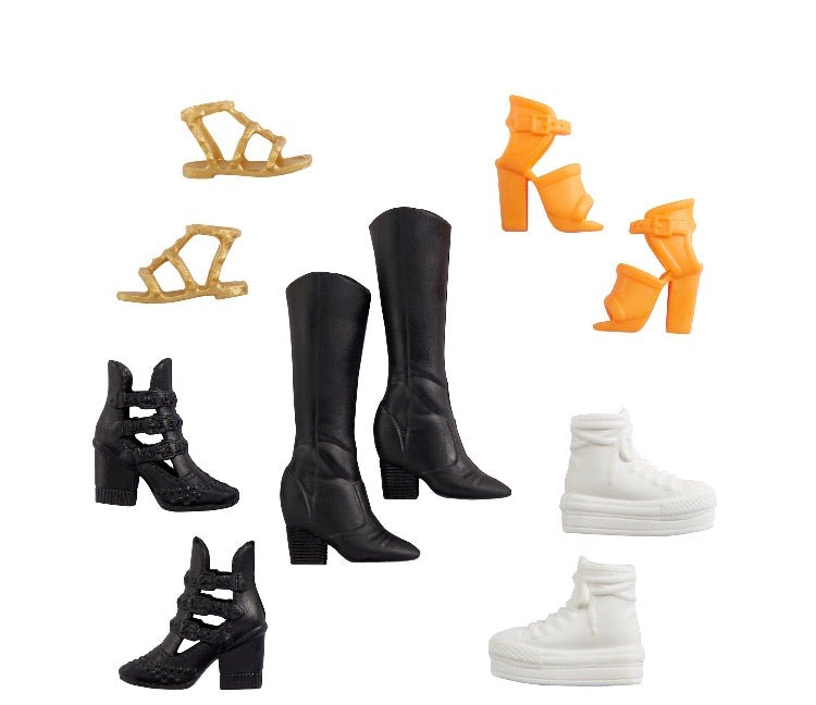 Barbie 5 Pairs of Shoes Fashionista - El Mercado de Juguetes