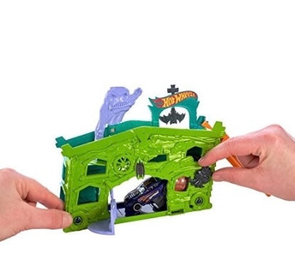Hot Wheels Ghost Garage Playset