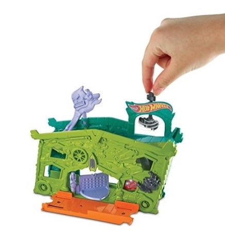 Hot Wheels Ghost Garage Playset